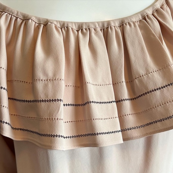 Club Monaco off the shoulder shirt small - Picture 5 of 7